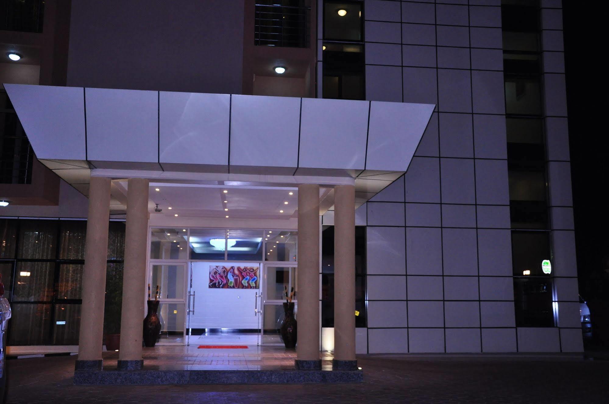 Great Seasons Hotel Kigali Exterior photo